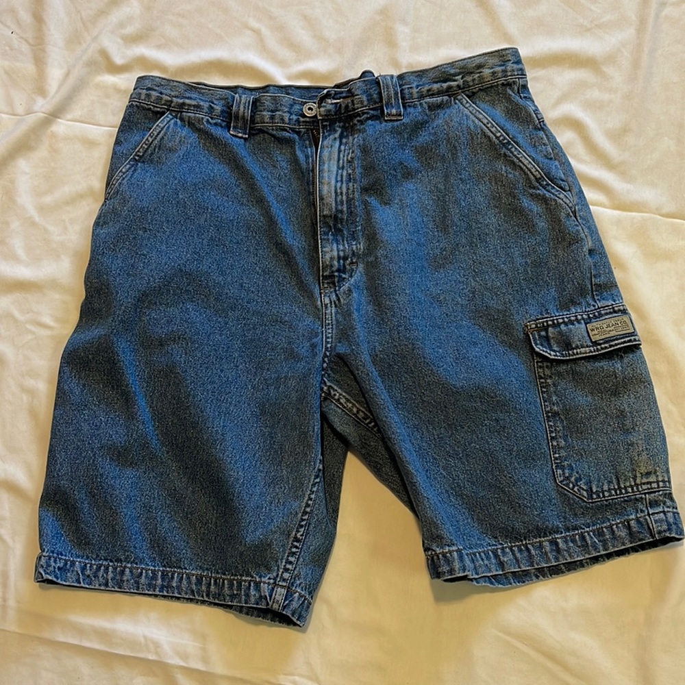 Wrangler shorts. Size 36. Denim.